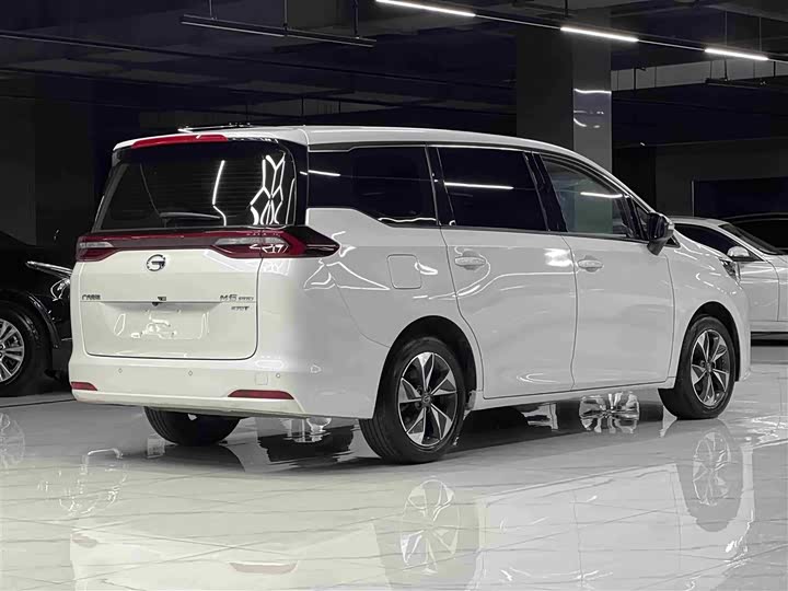 Фото 12 - GAC Trumpchi M6