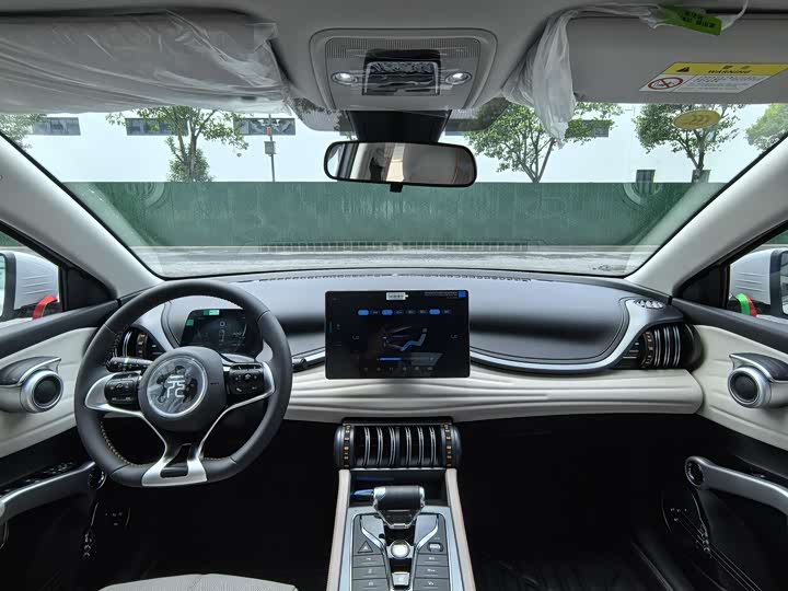 Фото 12 - BYD Yuan Plus