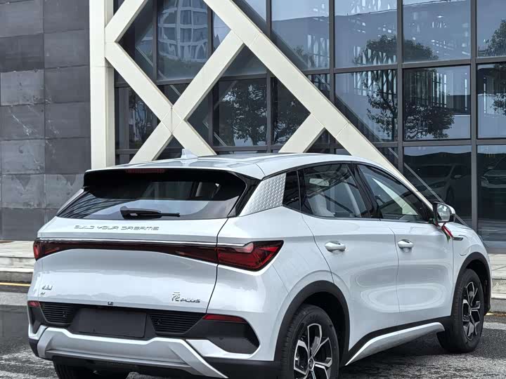 Фото 8 - BYD Yuan Plus