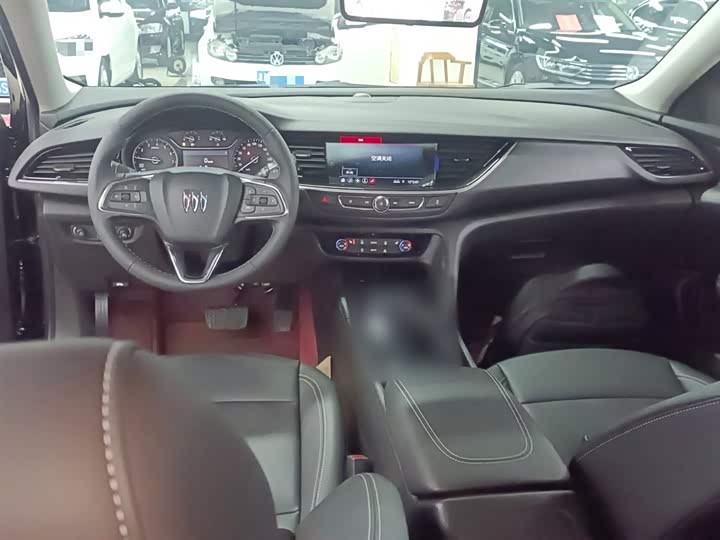 Фото 10 - Buick Regal