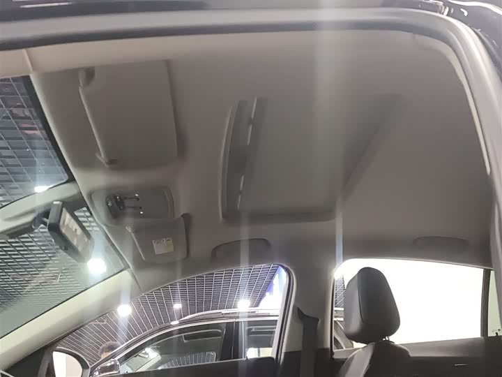 Фото 18 - Buick Regal