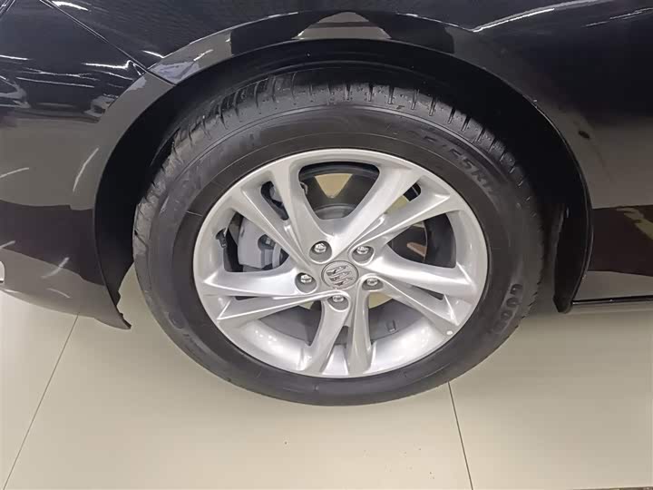 Фото 23 - Buick Regal