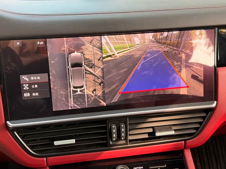 Фото 27 - Porsche Cayenne