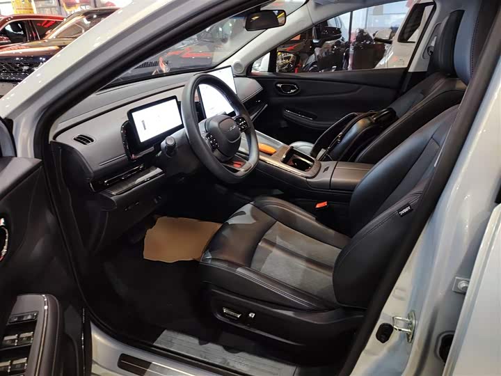 Фото 15 - GAC Aion S Max