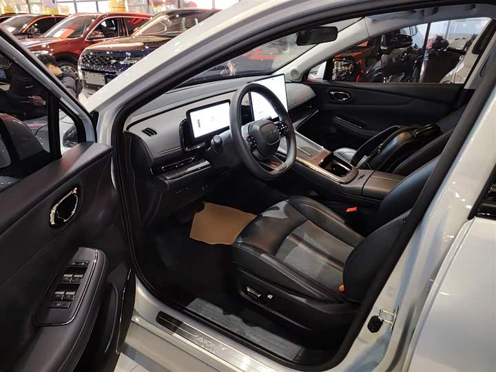 Фото 16 - GAC Aion S Max