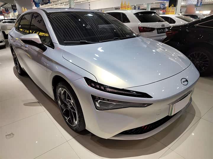 Фото 4 - GAC Aion S Max