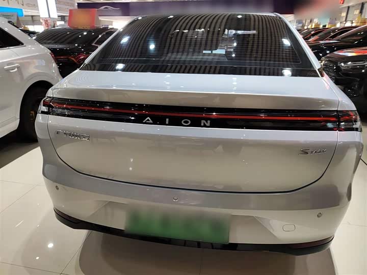 Фото 6 - GAC Aion S Max