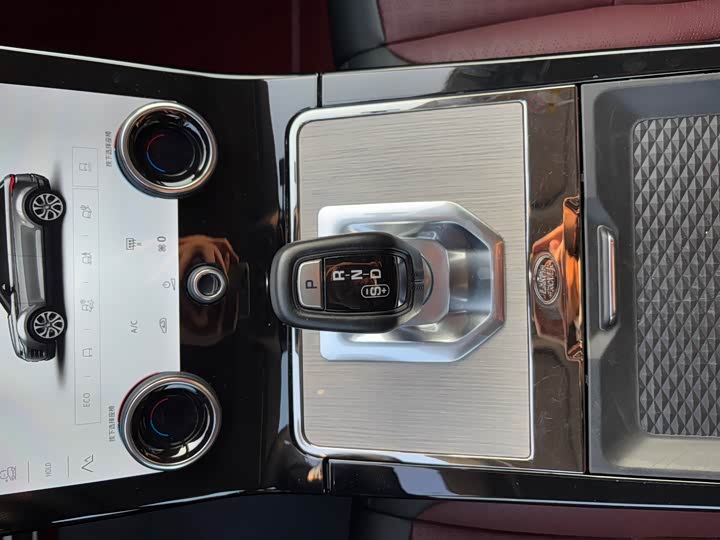 Фото 11 - Land Rover Range Rover Evoque L