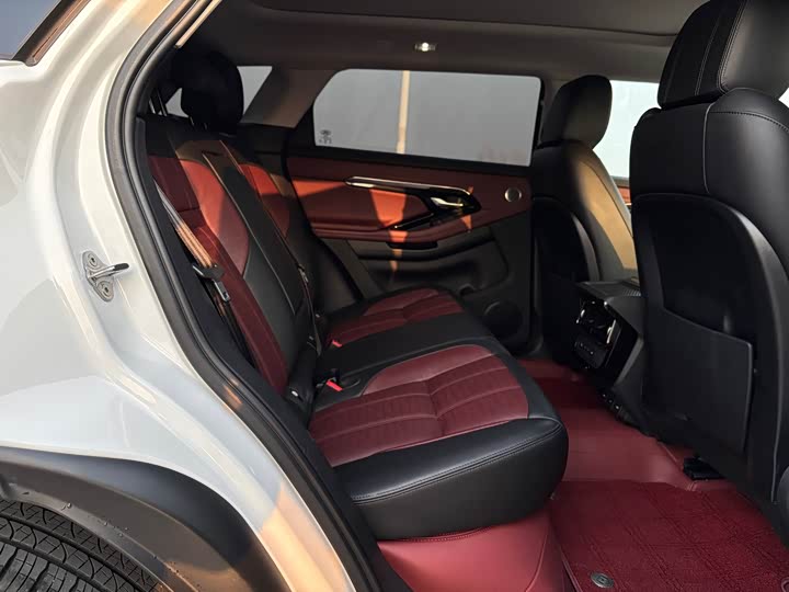 Фото 14 - Land Rover Range Rover Evoque L