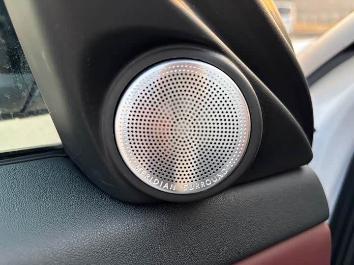 Фото 5 - Land Rover Range Rover Evoque L