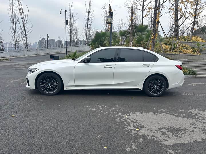 Фото 3 - BMW 3 Series