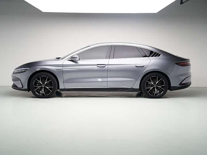 Фото 12 - BYD Han