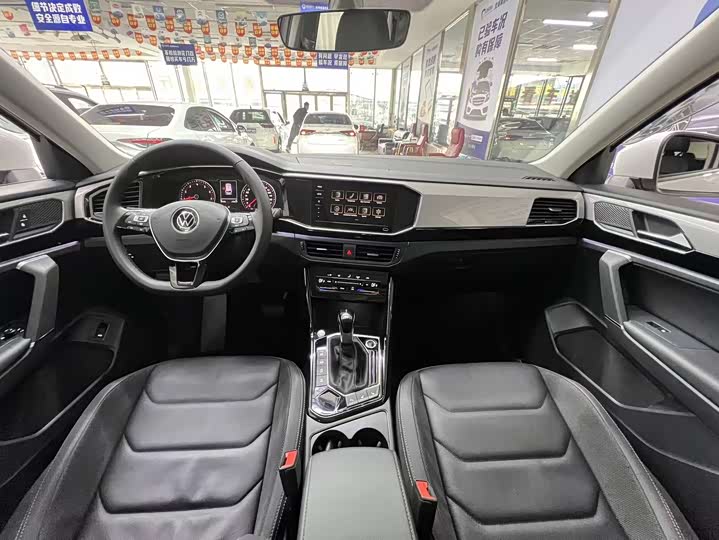 Фото 8 - Volkswagen Tayron