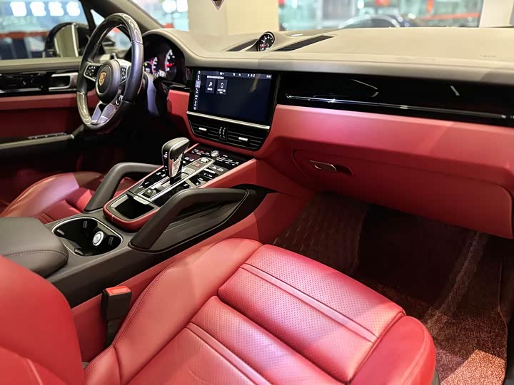 Фото 4 - Porsche Cayenne