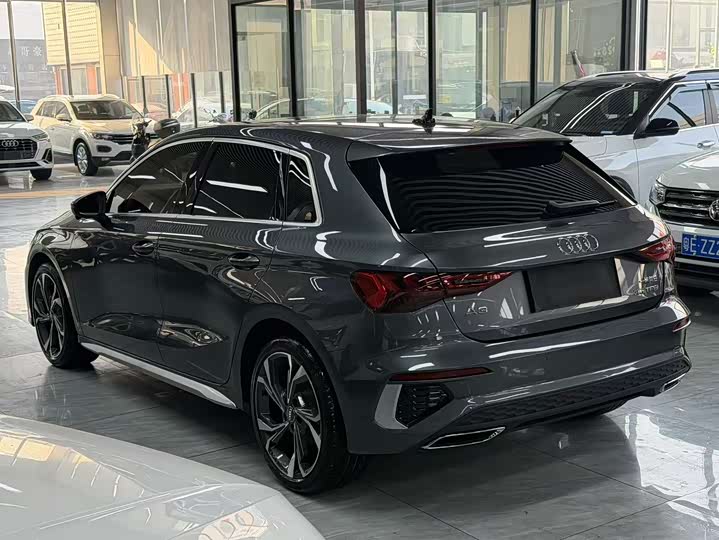 Фото 10 - Audi A3