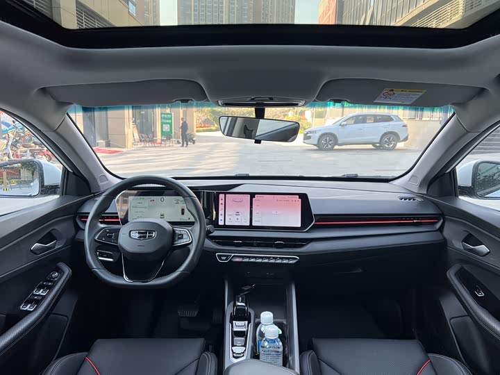 Фото 9 - Geely Binrui