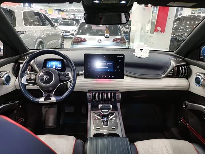 Фото 10 - BYD Yuan Plus