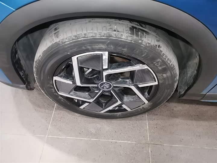 Фото 23 - BYD Yuan Plus