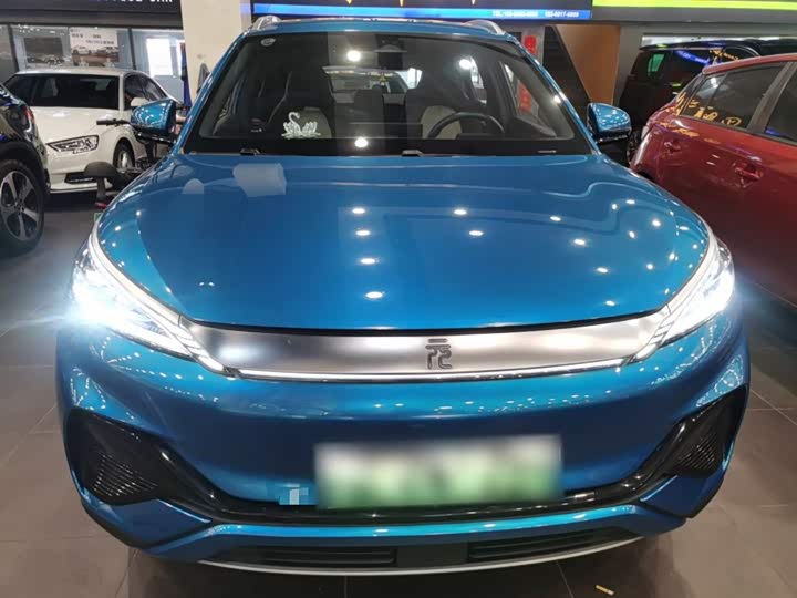 Фото 3 - BYD Yuan Plus