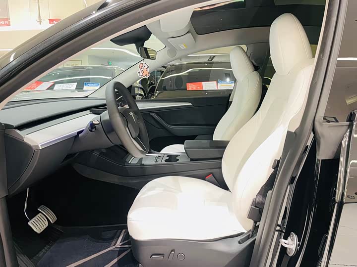 Фото 7 - Tesla Model Y