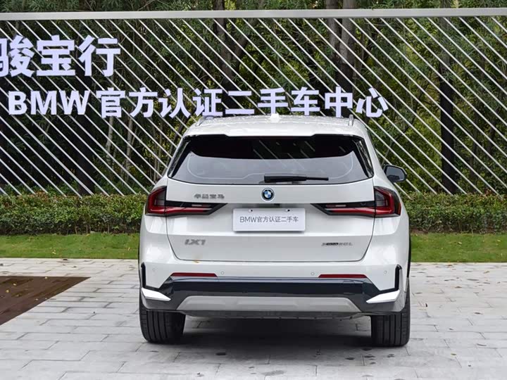 Фото 6 - BMW iX1