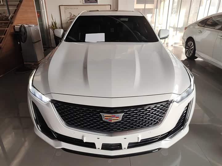 Фото 3 - Cadillac CT5