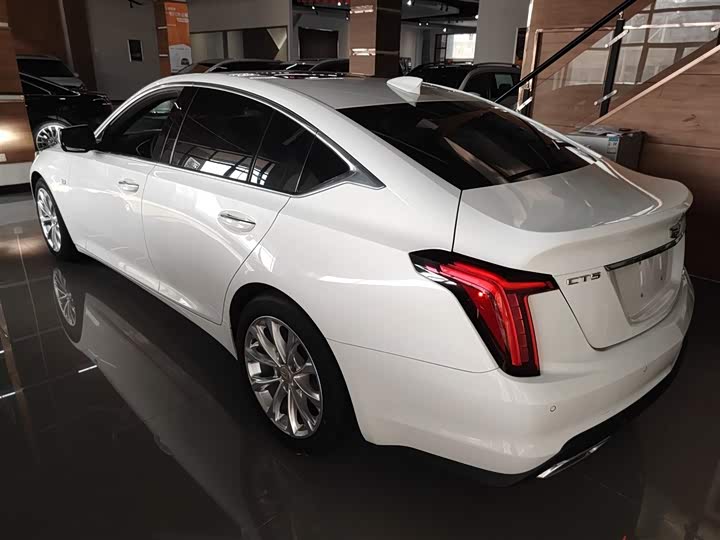 Фото 5 - Cadillac CT5