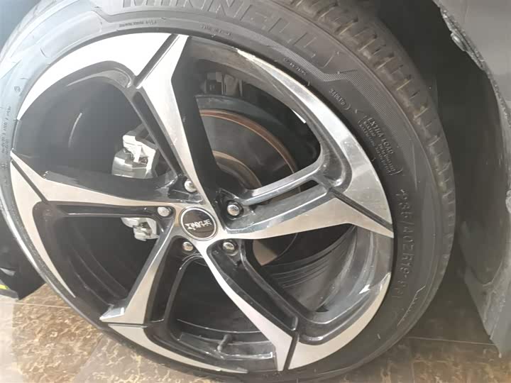 Фото 23 - Changan UNI-V