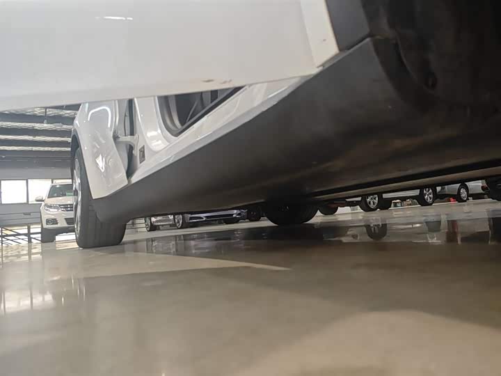 Фото 21 - Tesla Model Y