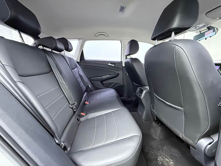 Фото 9 - Jetta VS5