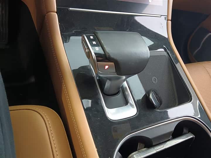 Фото 14 - LiXiang One