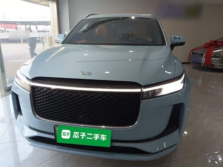 Фото 3 - LiXiang One