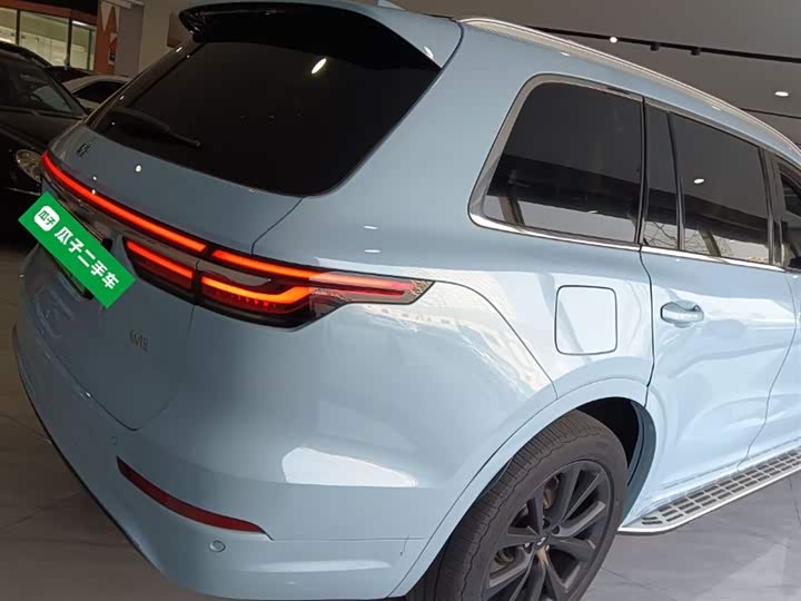 Фото 7 - LiXiang One