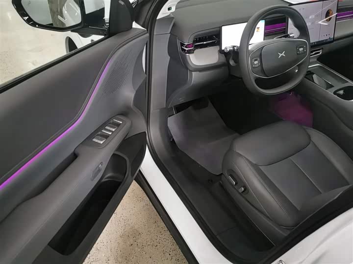 Фото 16 - XPeng G6