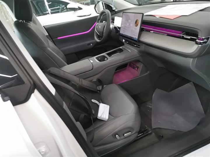 Фото 25 - XPeng G6