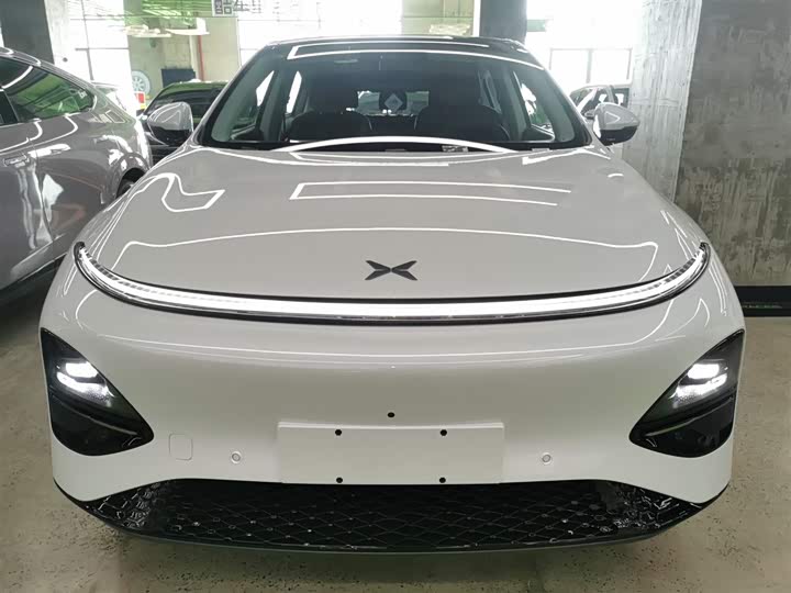 Фото 3 - XPeng G6