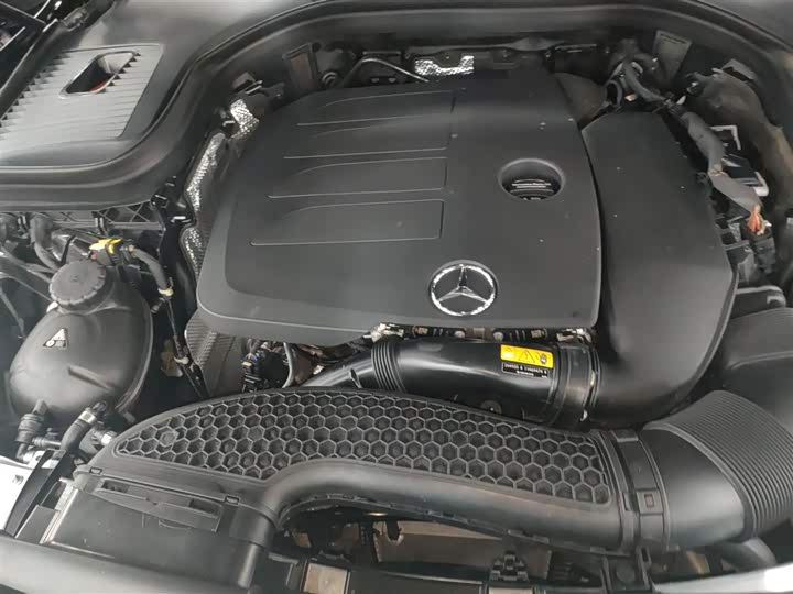 Фото 20 - Mercedes-Benz GLC-Class