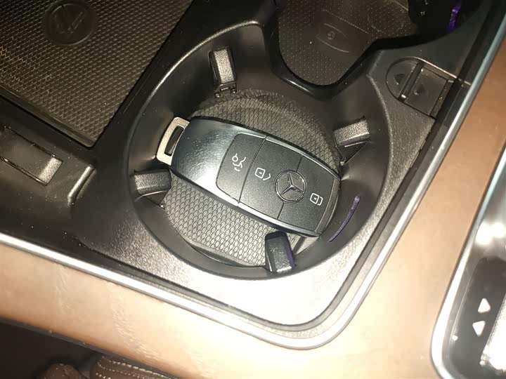 Фото 9 - Mercedes-Benz GLC-Class