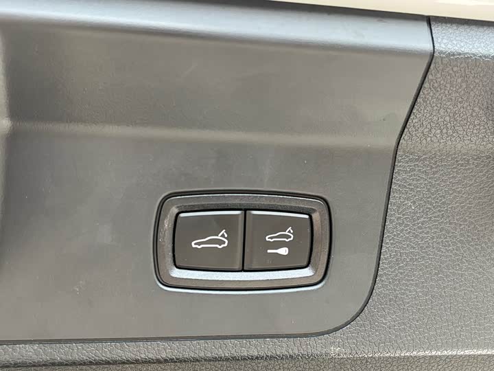 Фото 11 - Porsche Panamera