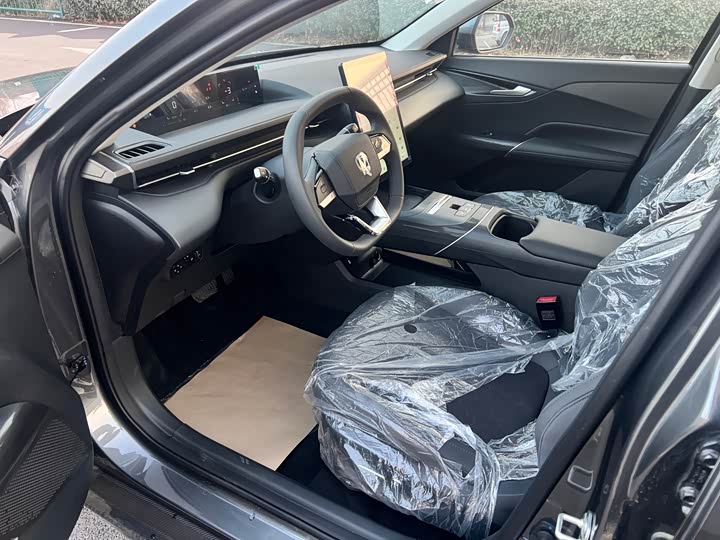 Фото 6 - Changan Eado EV