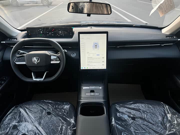 Фото 9 - Changan Eado EV