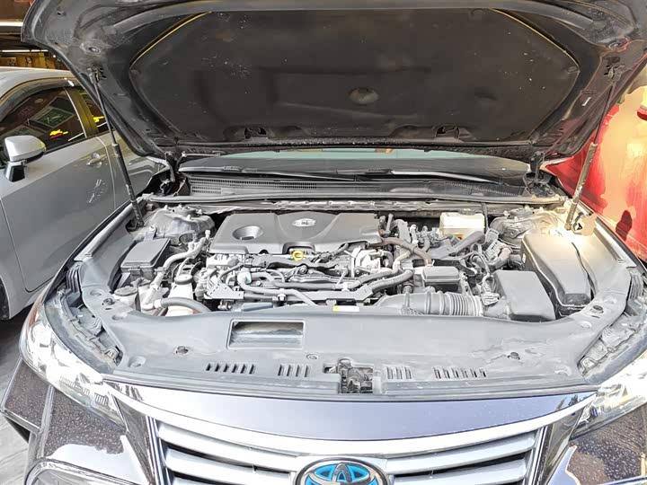 Фото 20 - Toyota Avalon