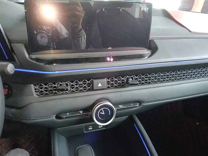 Фото 13 - Honda Accord