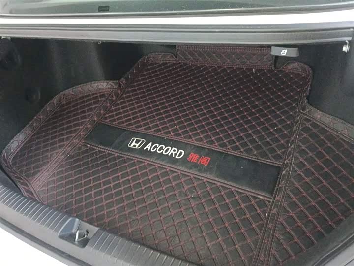 Фото 19 - Honda Accord