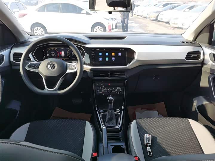 Фото 10 - Volkswagen Tacqua