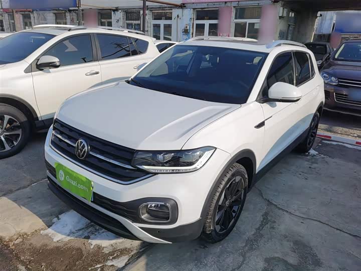 Фото 2 - Volkswagen Tacqua