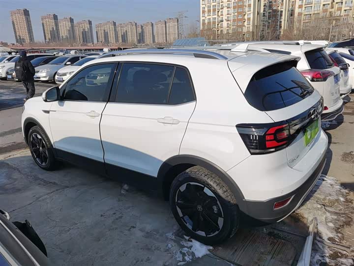 Фото 5 - Volkswagen Tacqua