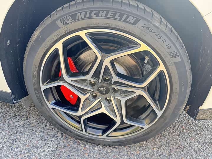 Фото 10 - Hozon GT