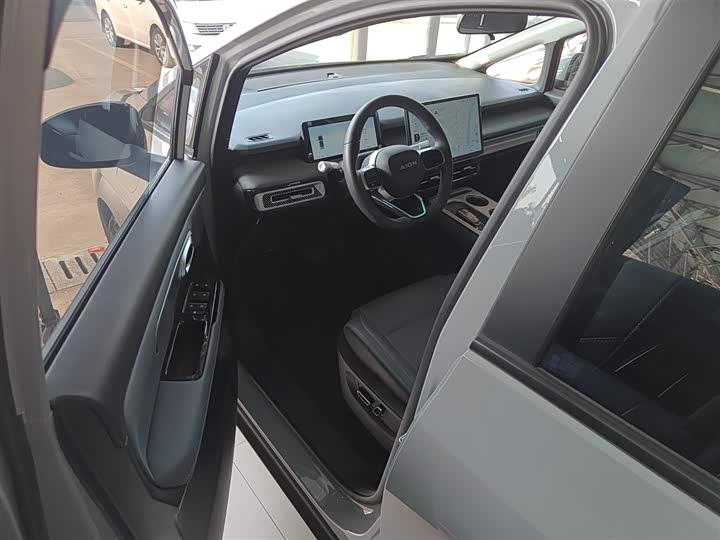 Фото 16 - GAC Aion Y