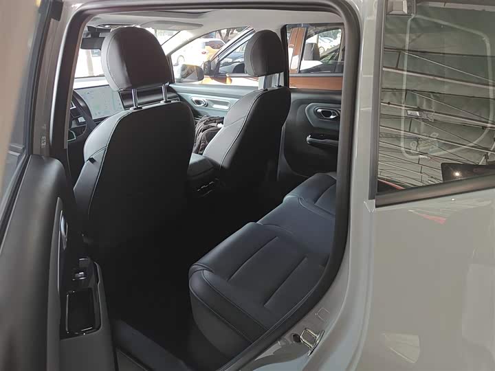 Фото 17 - GAC Aion Y